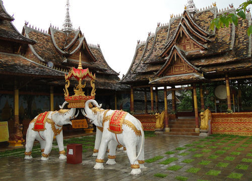 【4星溫泉】昆明、大理、麗江、西雙版納3飛7/