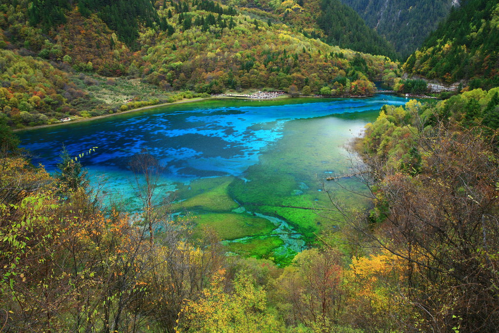 成都、九寨溝、黃龍、青城山、都江堰雙飛6天