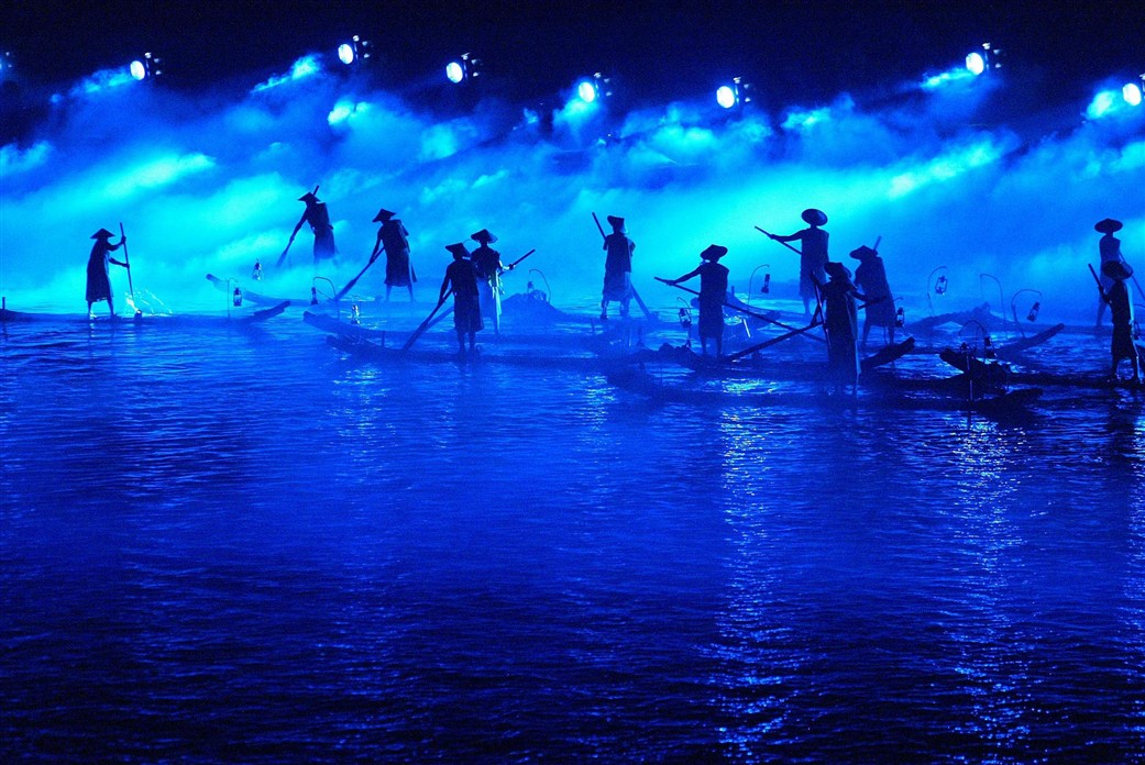 桂林漓江陽朔、銀子巖、印象劉三姐、古東瀑布