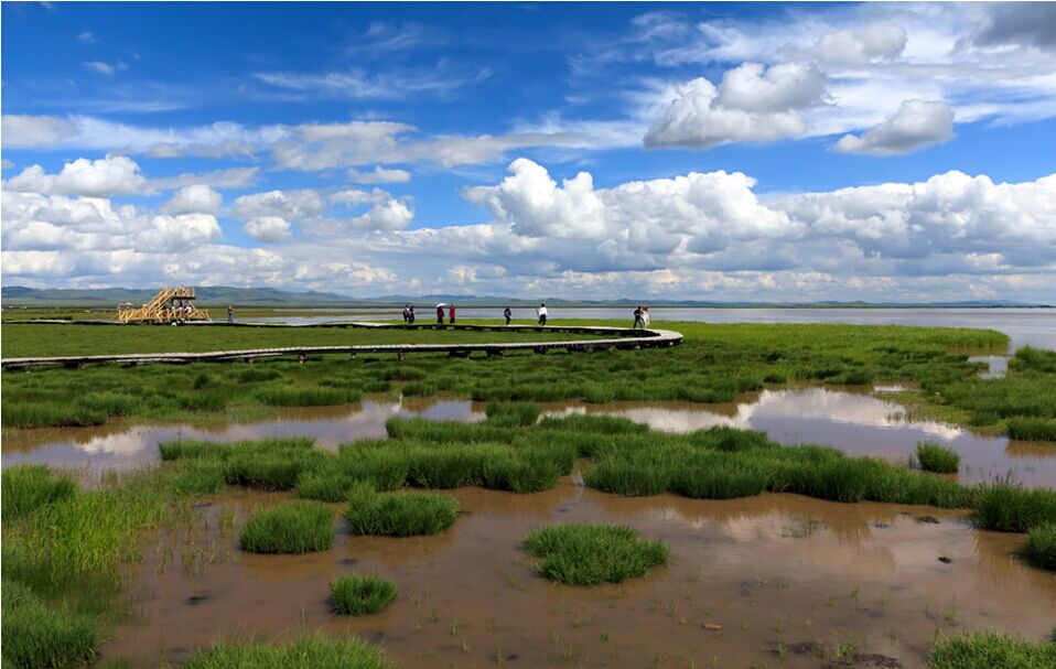 西寧、青海湖、尕日啦、茶卡鹽湖雙臥7日
