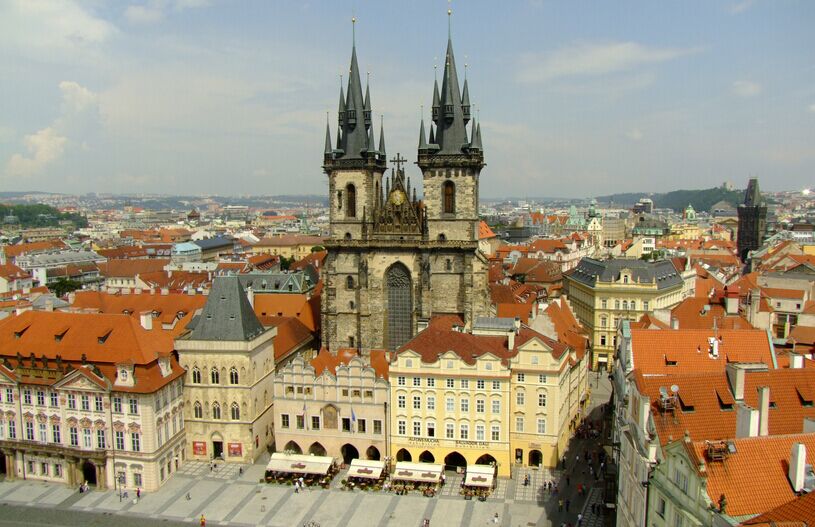 德法意瑞奧捷6國(guó)15天**瑞士升級(jí)1晚湖景4星酒店