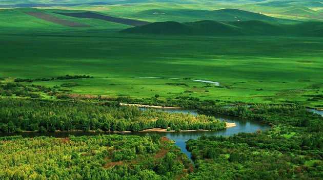品2升：呼倫貝爾草原、阿爾山公園、滿洲里、呼