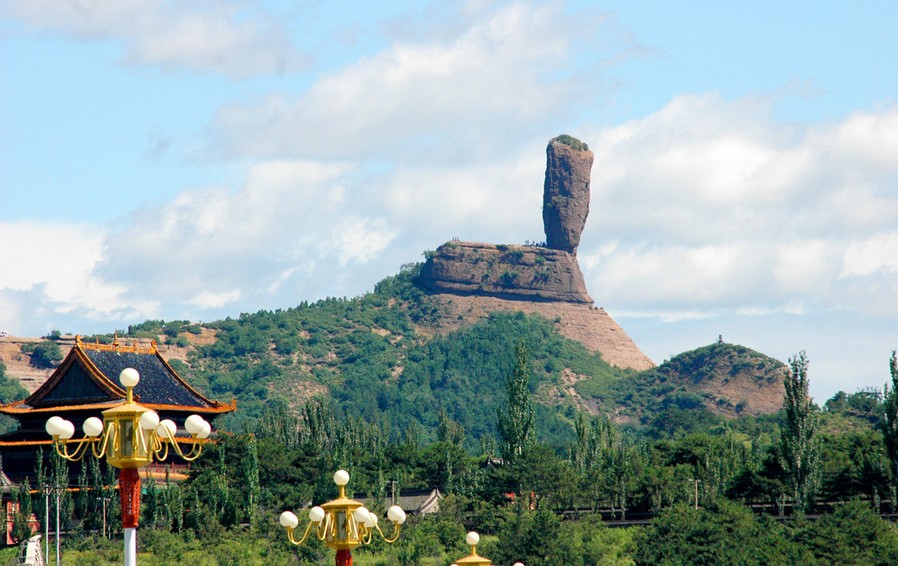 避暑山莊、普寧寺、小布達(dá)拉宮雙汽2日