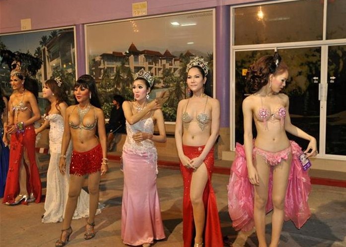 宿霧、薄荷島6晚8天**5天自由行.泳池酒店【純玩