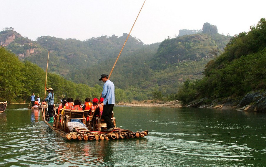 武夷山天游峰、九曲溪、廈門鼓浪嶼、永定高北