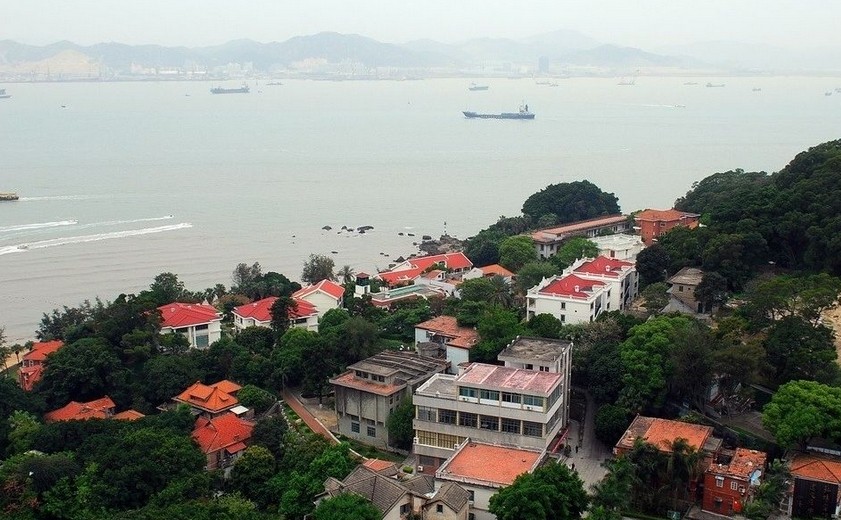 廈門鼓浪嶼、永定土樓單飛5日