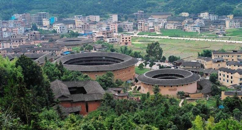 廈門鼓浪嶼、永定土樓雙飛4日