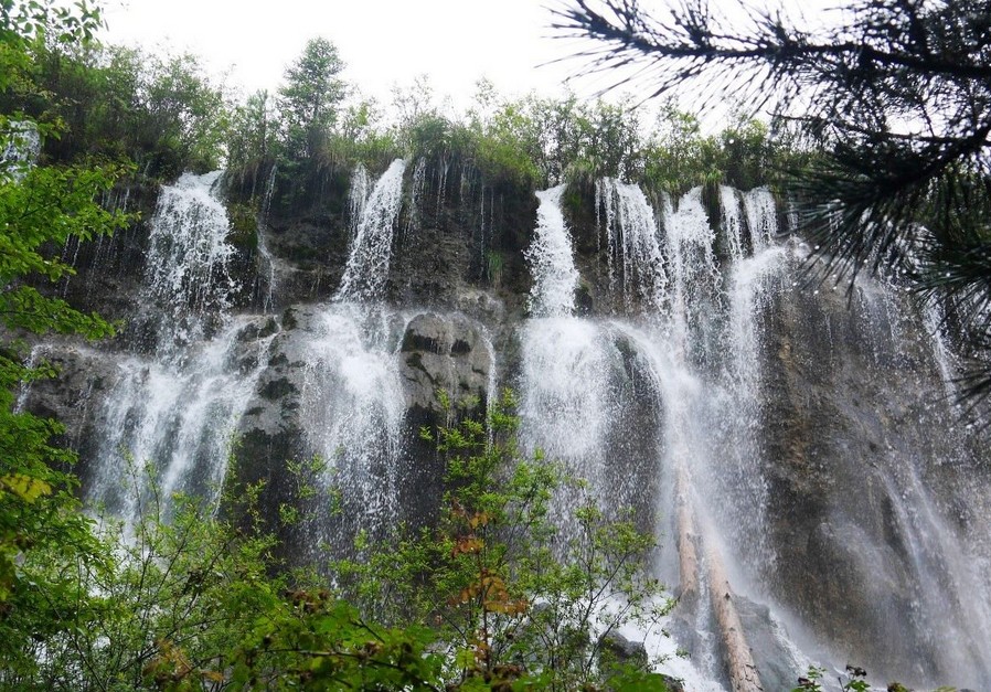 成都、九寨溝、黃龍雙飛6日