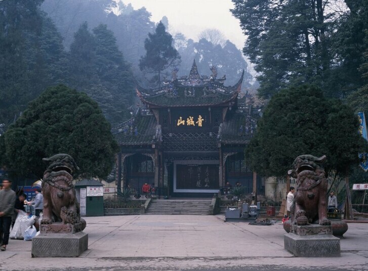 成都、樂山、峨眉山、都江堰、青城山雙飛5日