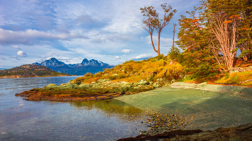 <海洋極光號(hào)南極 南美四國(guó)30日>1月24日，北京 上